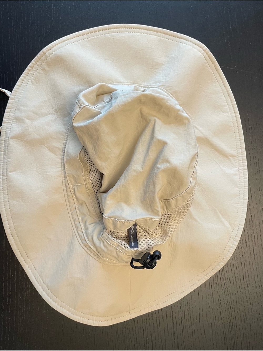 Columbia Light Beige Sun Bucket Hat with Adjustable Chin Cord